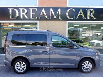 Ford Tourneo Connect 2.0 EcoBlue 122 CV Powershift Titanium Grigio usata Savona