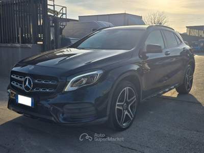 Mercedes-Benz GLA d Automatic Premium " PACK NIGHT " Blu/Azzurro usata Frattaminore