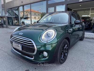 MINI Cooper 1.5 Cooper D Boost 5 porte Verde usata Santa Maria di Sala