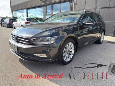 Volkswagen Passat 2.0 TDI SCR 122 CV EVO DSG Business Marrone usata Santa Maria di Sala