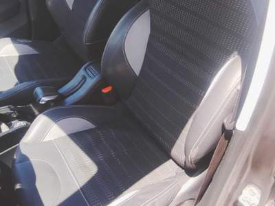 Peugeot 2008 unico proprietario Grigio usata Ceglie Messapica