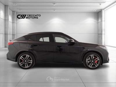 BMW iX2 30 MSport Pro xDrive Nero usata Padova