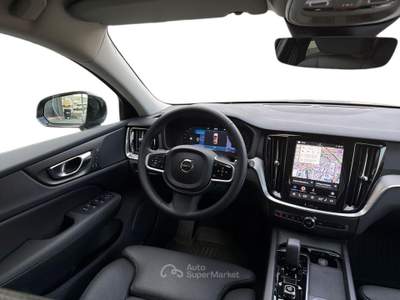Volvo V60 V60 2.0 b4 plus dark auto Argento usata Rivoli