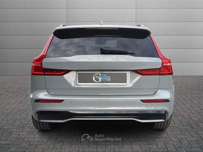 Volvo V60 V60 2.0 b4 plus dark auto Argento usata Rivoli