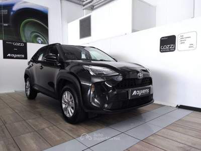Toyota Yaris Cross  -  1.5 hybrid 5p. e-cvt active Nero usata LEGNANO