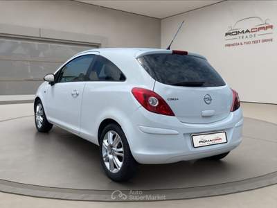 Opel Corsa Opel corsa 1.2 - cerchi, clima Bianco usata Roma