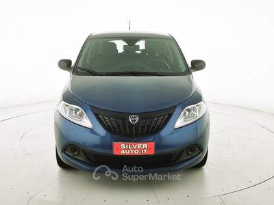 Lancia Ypsilon 1.0 FireFly 5 porte S&S Hybrid Gold Blu/Azzurro usata Crema