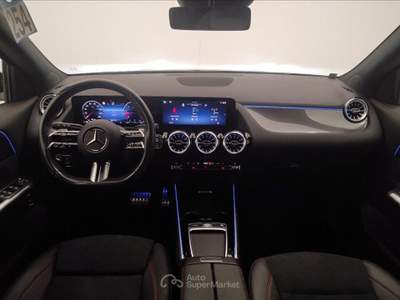 Mercedes-Benz GLA 180 D AMG Line Advanced Plus 8G-DCT Nero usata Lucca