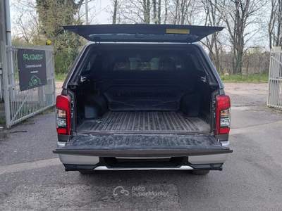 Mitsubishi L200 2.3d D.cab hard top 150cv auto UNICO PROPRIETARIO Bronzo usata Bernate Ticino