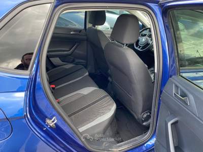 Volkswagen Polo 1.0 TSI 110 CV DSG 5p. Highline Blu/Azzurro usata Sinalunga