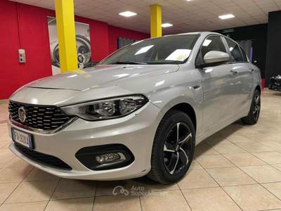 Fiat Tipo 1.3 Mjt 4 porte Lounge Argento usata Bozzolo