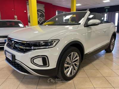 Volkswagen T-Roc Cabriolet 1.5 TSI ACT DSG Bianco usata Bozzolo