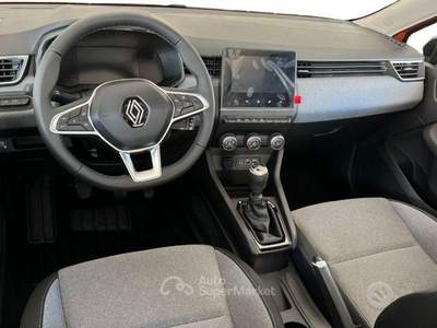 Renault Clio Blue dCi 100 CV 5 porte Evolution usata Gioia Tauro