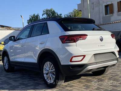 Volkswagen T-Roc Life 2.0 TDI 116CV usata Partinico