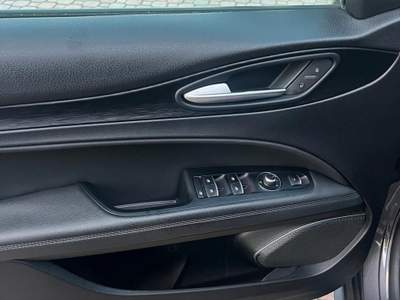 Alfa Romeo Stelvio AT8 Q4 E usata Alseno