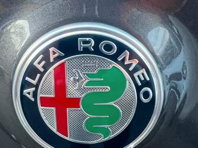 Alfa Romeo Stelvio AT8 Q4 E usata Alseno