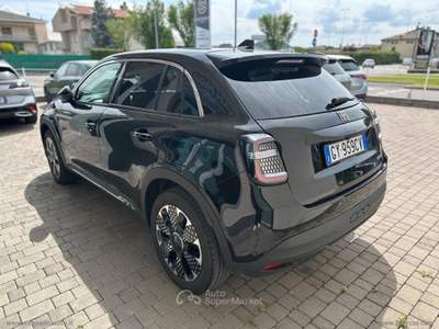 Fiat 600 600 Hybrid 110 CV DCT MHEV La Prima Nero usata San Paolo d'Argon