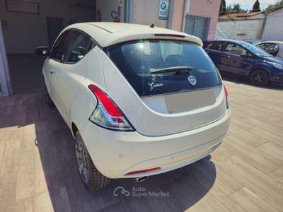 Lancia Ypsilon  1.3 MJT 95 CV 5p. S&S Platinum usata Aversa