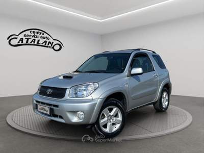 Toyota RAV4 2.0 Tdi D-4D 3 porte Sol Argento usata Maniace