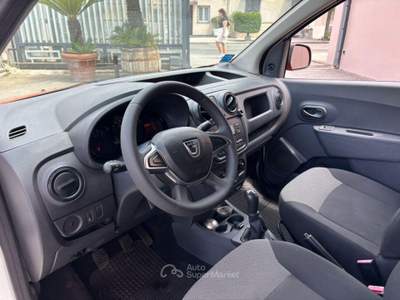 Dacia Dokker 1.5 Blue dCi 8V 75 CV Essential Arancione usata Roma