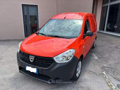 Dacia Dokker 1.5 Blue dCi 8V 75 CV Essential Arancione usata Roma