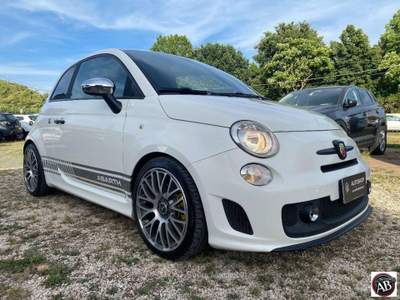 Abarth 500  1.4 Turbo T-Jet Custom Bianco usata Latina