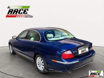 Jaguar S-Type 2.5 V6 24V Executive Blu/Azzurro usata Pieve a Nievole