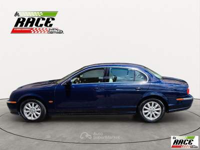 Jaguar S-Type 2.5 V6 24V Executive Blu/Azzurro usata Pieve a Nievole