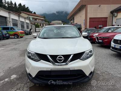 Nissan Qashqai DPF Tekna usata Omegna