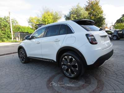 Fiat 600 600 Hybrid 110 CV DCT MHEV La Prima Bianco usata Anagni