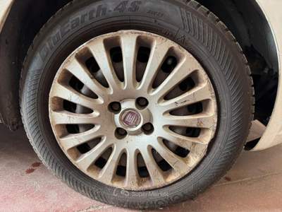 Fiat Punto II 75 CV 5 porte Lounge usata Omegna