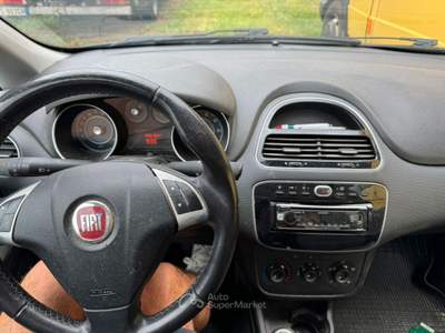 Fiat Punto II 75 CV 5 porte Lounge usata Omegna