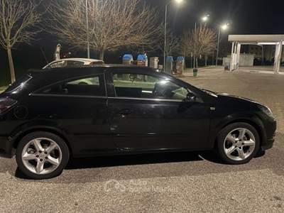 Opel Astra opel astra gtc Nero usata San Lazzaro di Savena