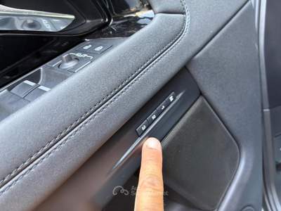 Land Rover Range Rover Evoque Evoque 1.5 i3 mhev Accessoriata Solo 29 usata Castegnato