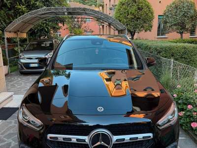 Mercedes-Benz GLA hybrid EQ Premium usata FERRARA