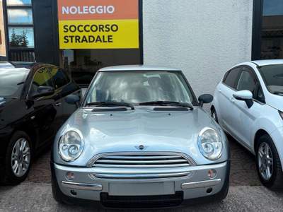 MINI Clubman 1.4 tdi One D de luxe usata Gualdo Tadino