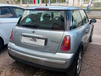 MINI Clubman 1.4 tdi One D de luxe usata Gualdo Tadino