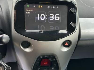 Toyota Aygo X Aygo 5p 1.0 x-cool my15 Rosso usata Altidona