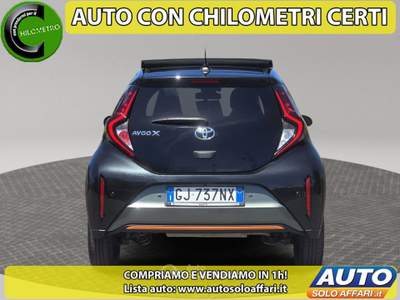 Toyota Aygo X 1.0 LIMITED AIR EURO6D TETTO/CAMERA/FULL LED/NEOPATENTATI Grigio usata Prato