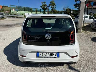 Volkswagen up! up! 5p 1.0 eco up! High up! 68cv Bianco usata Altidona