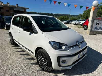 Volkswagen up! up! 5p 1.0 eco up! High up! 68cv Bianco usata Altidona Volkswagen up! up! 5p 1.0 eco up! High up! 68cv Bianco usata Altidona