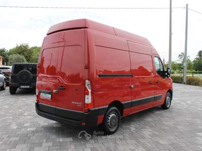 Renault Master T35 2.3 energy dci 150cv L2H2 Ice Rosso usata Trebaseleghe