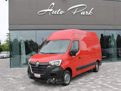 Renault Master T35 2.3 energy dci 150cv L2H2 Ice Rosso usata Trebaseleghe