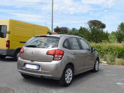Citroen C3 1.1 Attraction Oro usata Roma