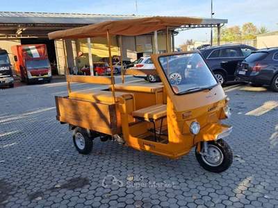 Innocenti Small 500/990 LAMBRO CC 200 4 POSTI OMOLOGATO Arancione usata Cigognola
