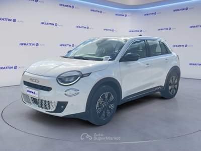 Fiat 600 600 Hybrid 145 Cv Dct Mhev Pop Bianco usata Cassola Fiat 600 600 Hybrid 145 Cv Dct Mhev Pop Bianco usata Cassola