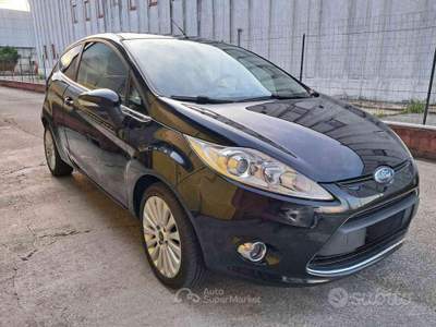 Ford Fiesta 3 porte DPF Titanium usata Porto Mantovano