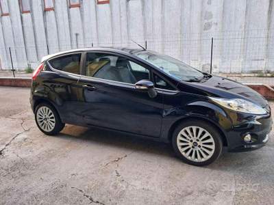Ford Fiesta 3 porte DPF Titanium usata Porto Mantovano