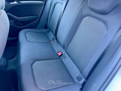 Audi A3 SPB 1.6 TDI 116 CV Sport Bianco usata Monopoli