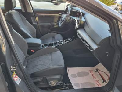 Volkswagen Golf DSG SCR Style Grigio usata Altamura